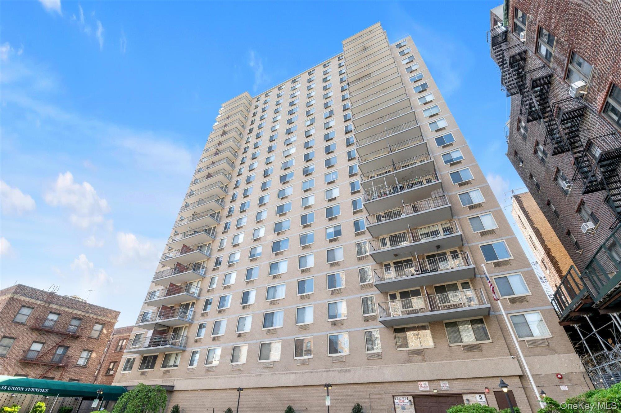 118-18 Union Turnpike, Unit 18CD