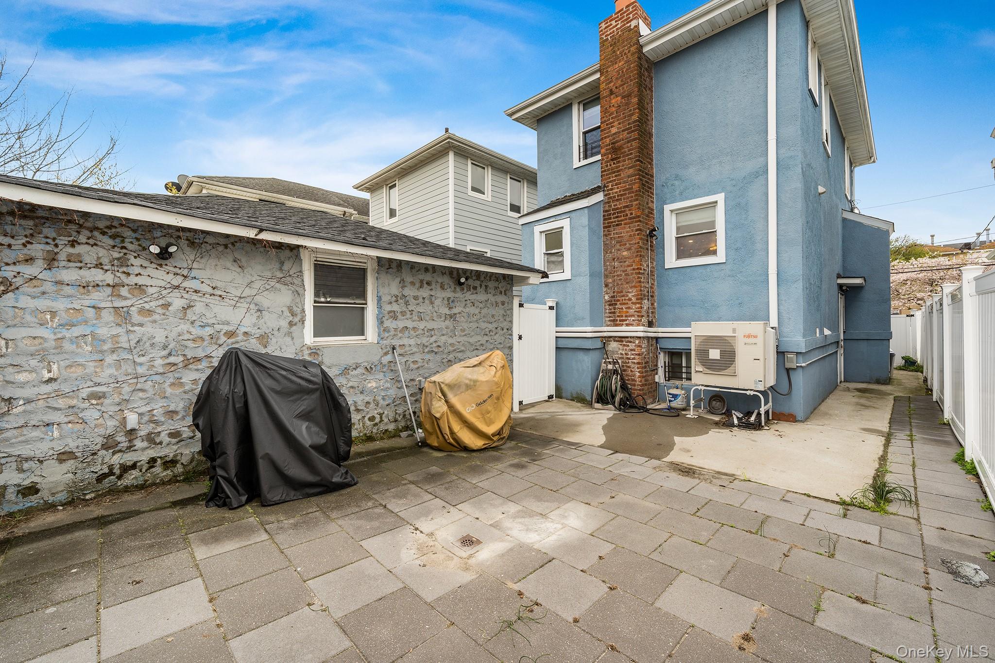 162 Beach 27th Street – For Sale photo 16