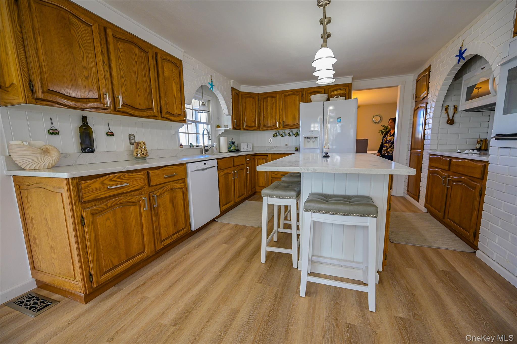 9339 Crooked Hill Road – For Sale photo 8