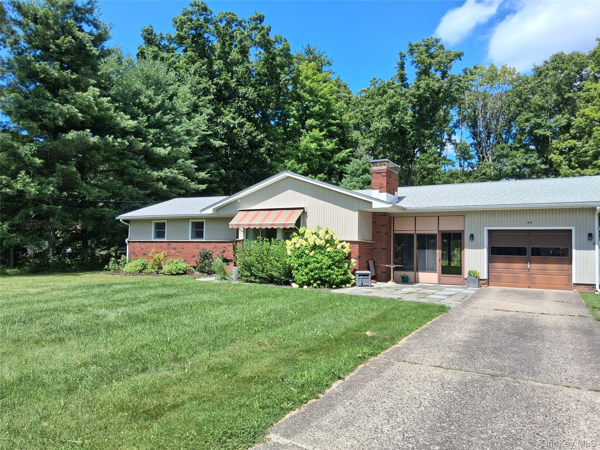 60 Stissing Avenue – For Sale photo 4