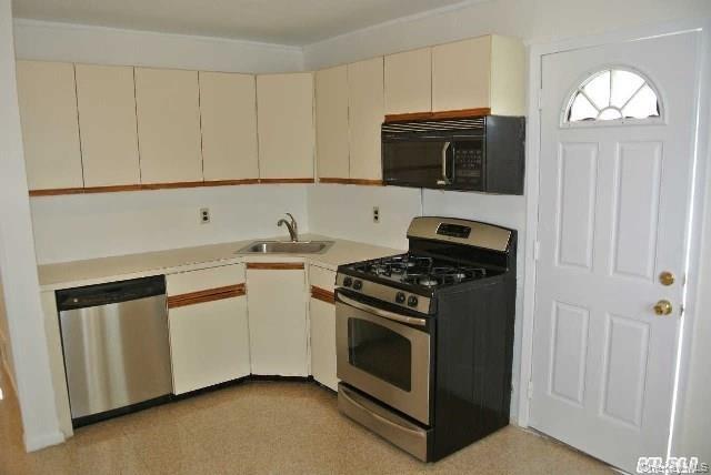 121-01 196th Street – For Sale photo 7