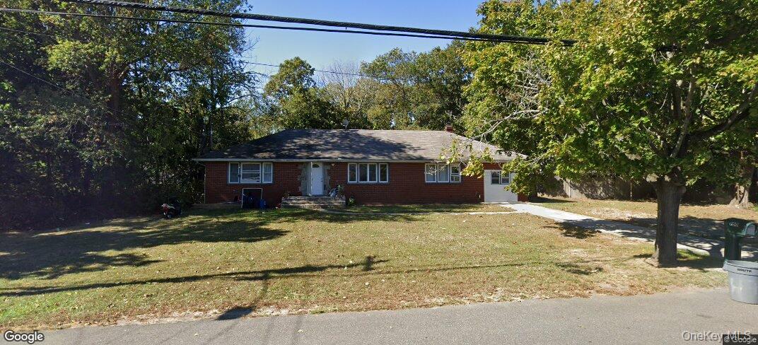 960 Ferndale Boulevard – For Sale