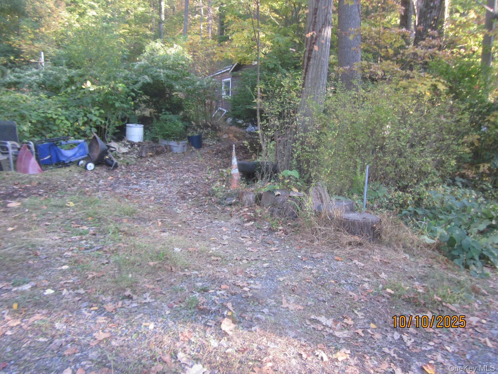 11 Woodland Circle S – For Sale photo 2