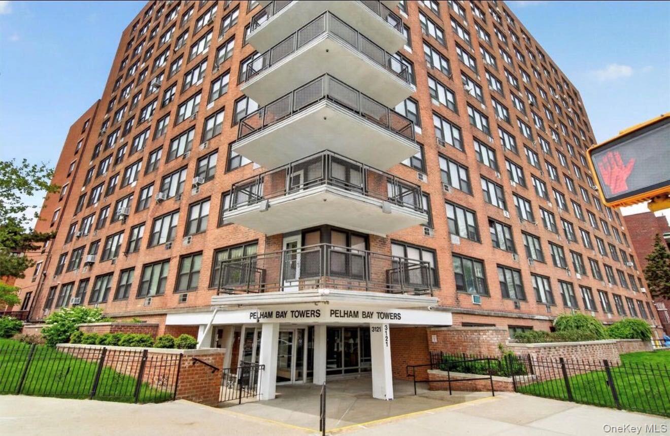 3121 Middletown Road, Unit 8A photo 19