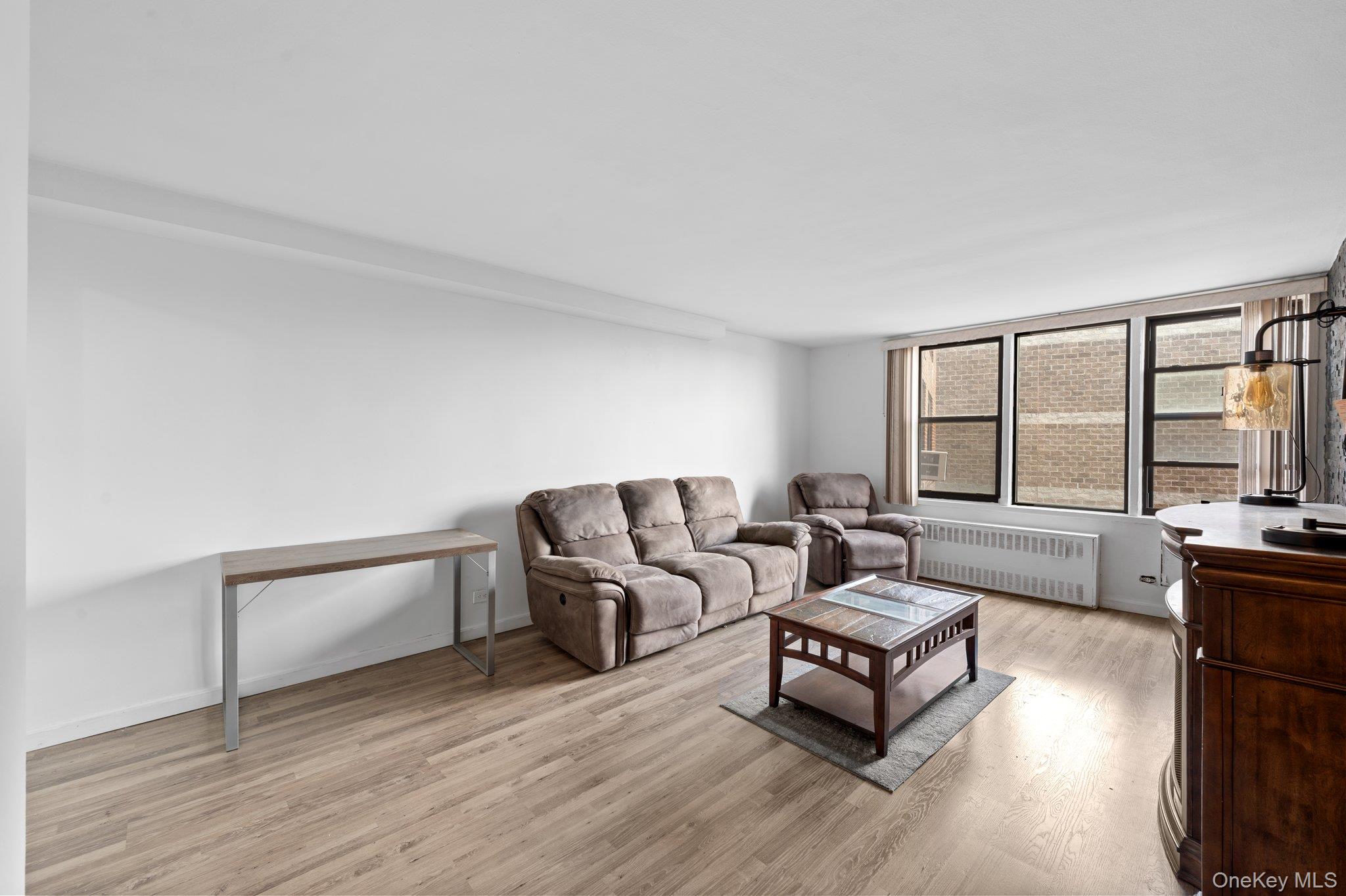 3121 Middletown Road, Unit 8A photo 8