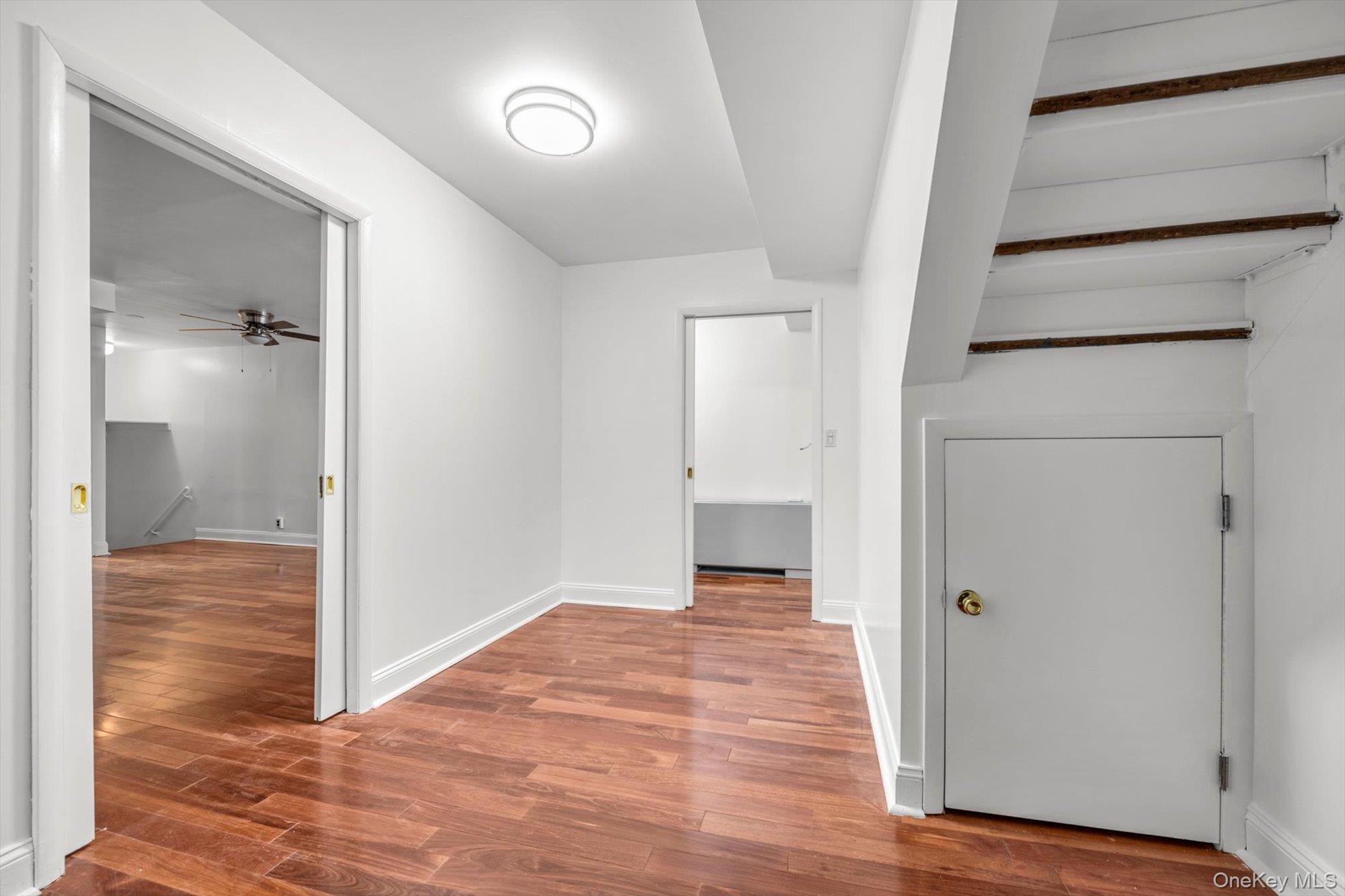 77 Bleecker Street, Unit 105 photo 17