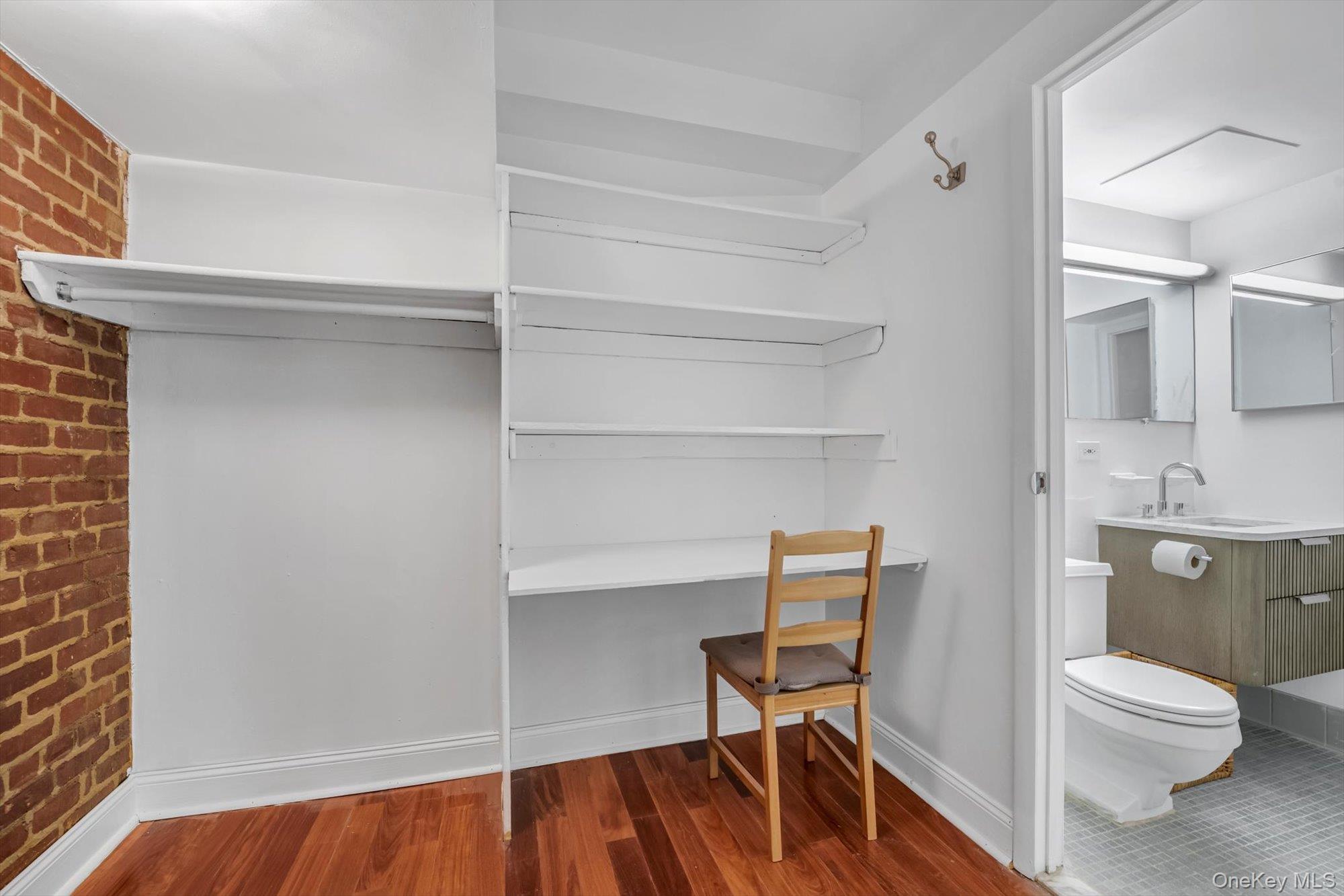 77 Bleecker Street, Unit 105 photo 24