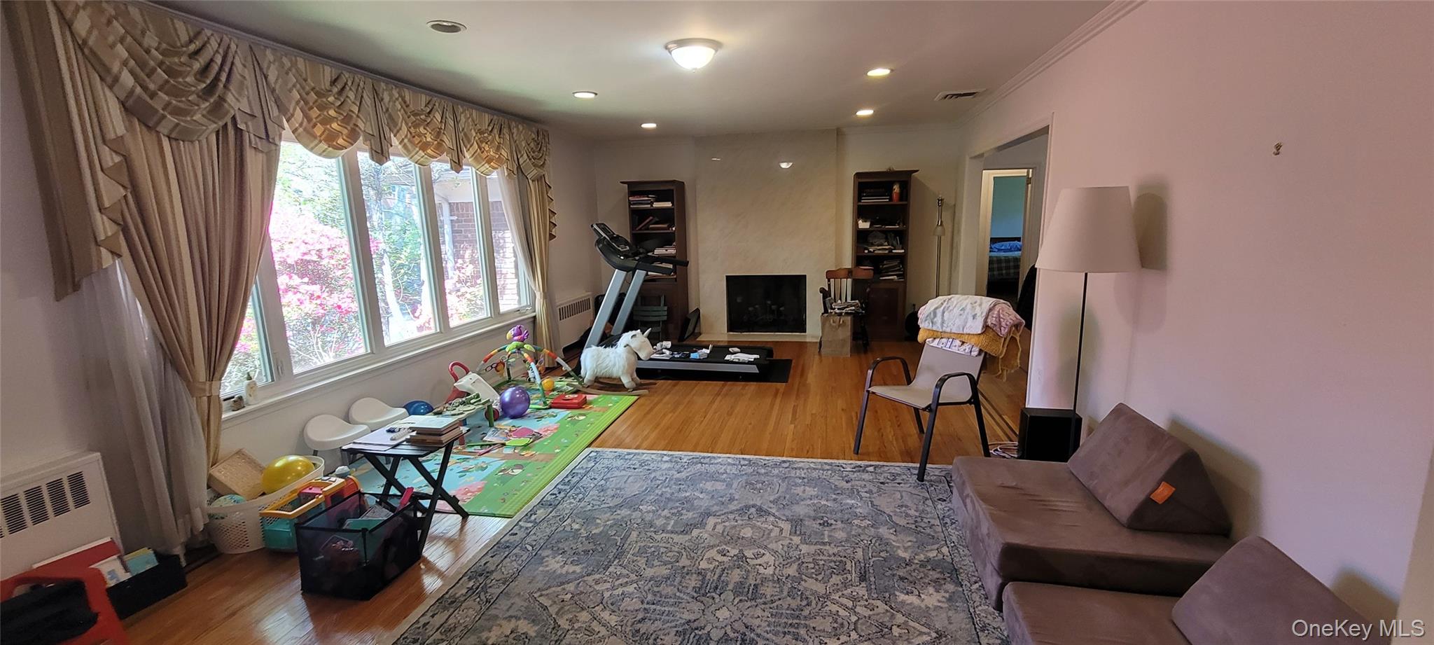 15 Somerset Drive S – For Rent photo 5