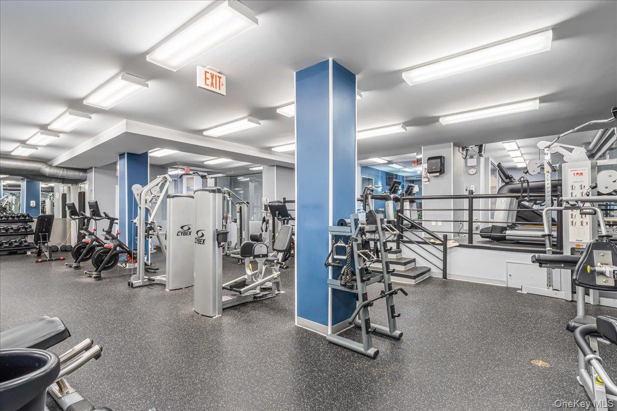 17-85 215th Street, Unit 3E photo 38