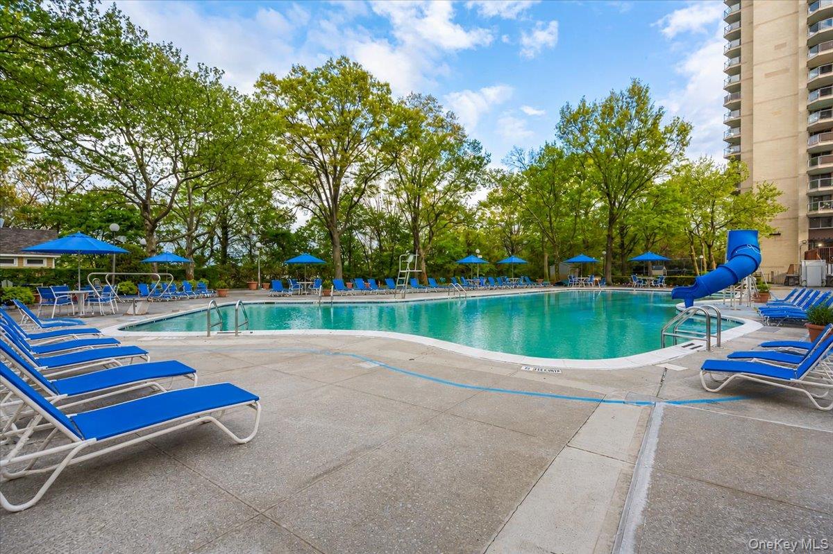 17-85 215th Street, Unit 3E photo 43