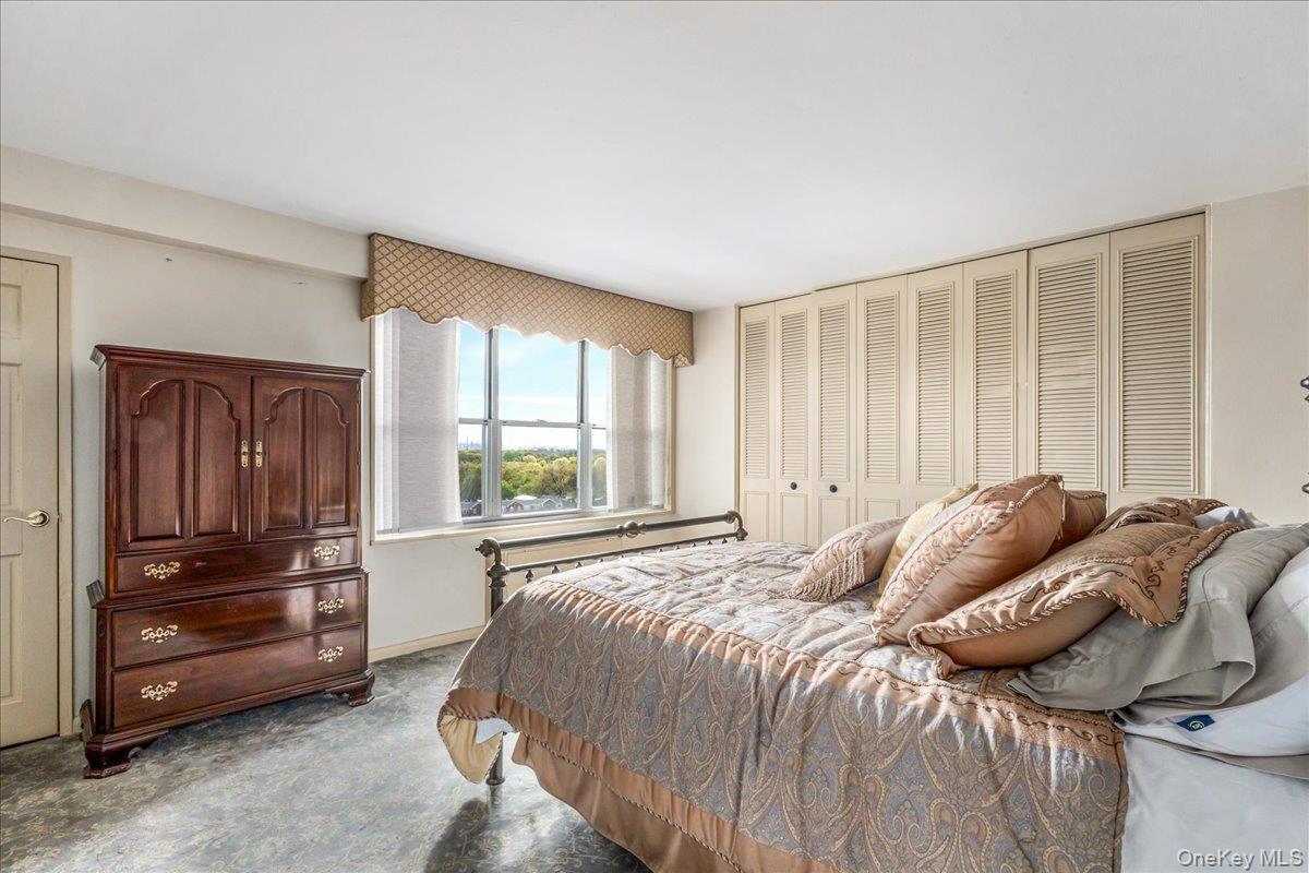 17-85 215th Street, Unit 14D photo 15