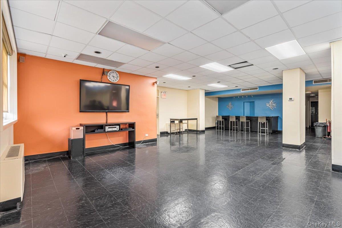 17-85 215th Street, Unit 14D photo 24