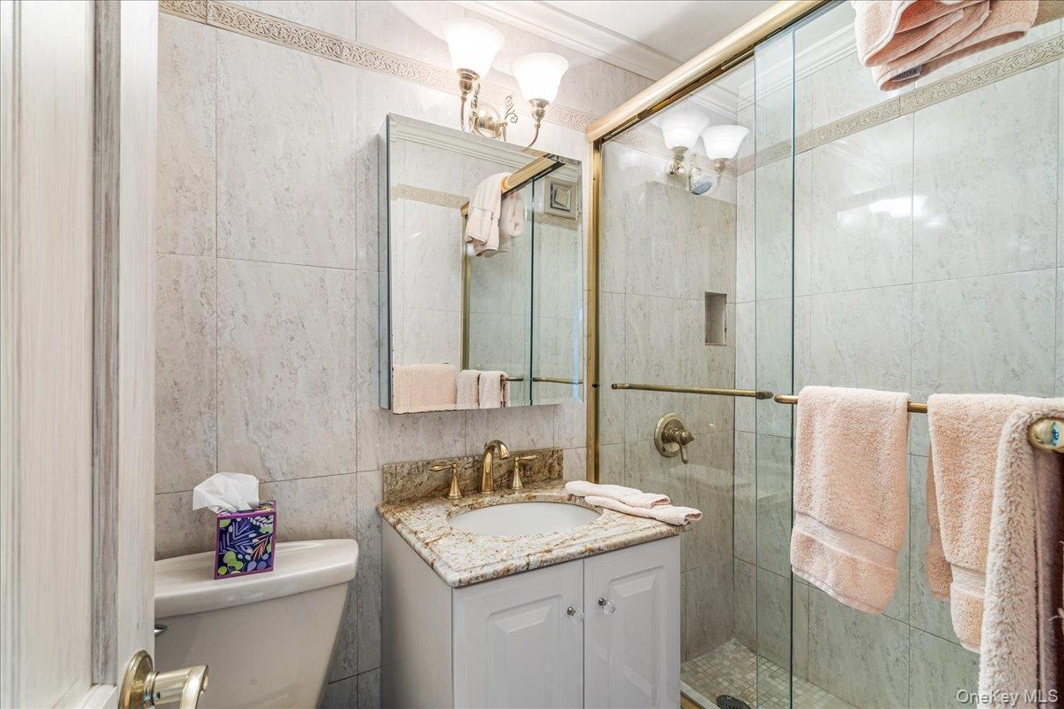 17-85 215th Street, Unit 14D photo 18