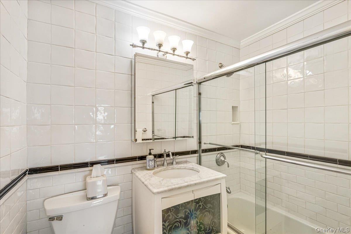17-85 215th Street, Unit 14D photo 21