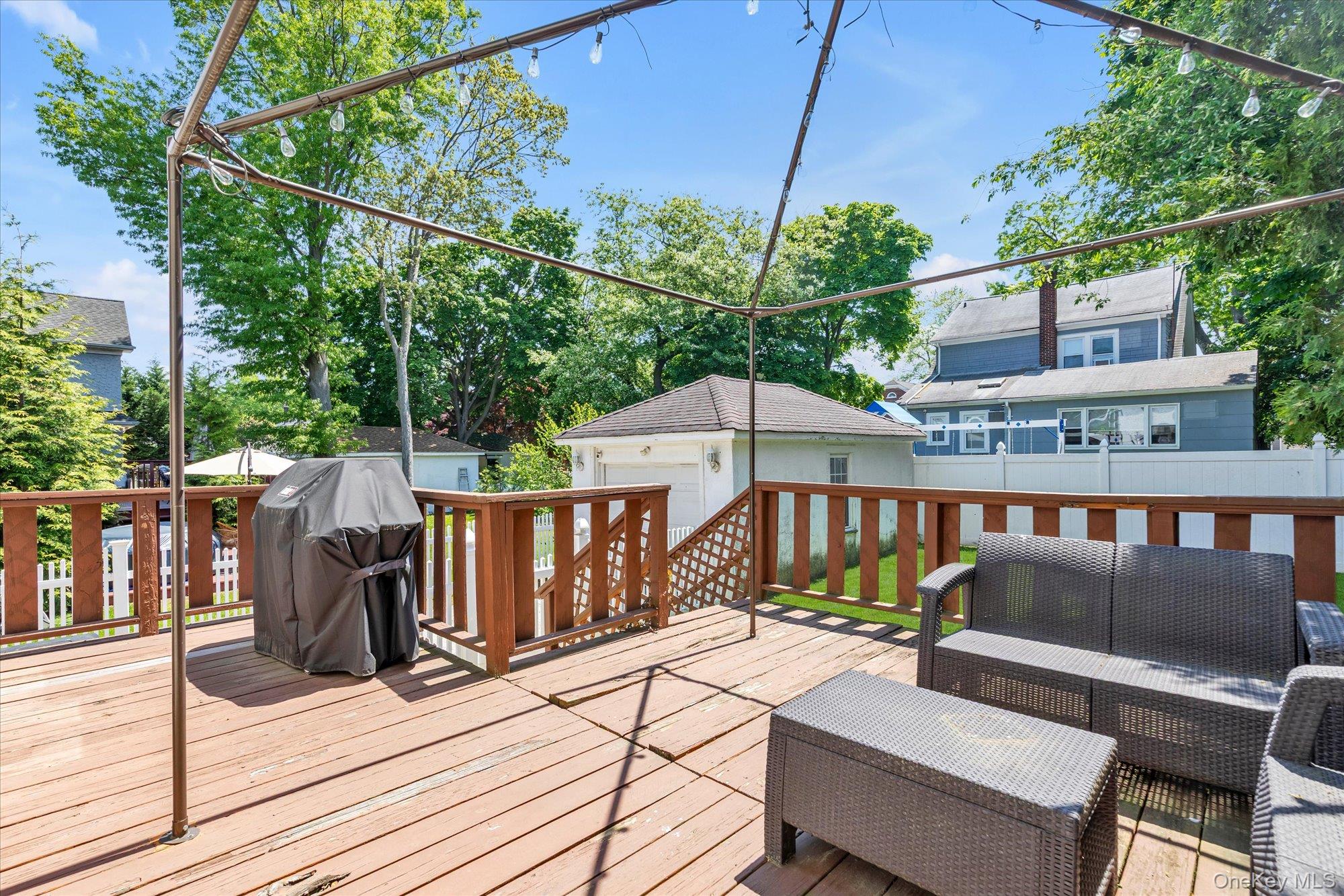 1051 Roselle Place – For Sale photo 15