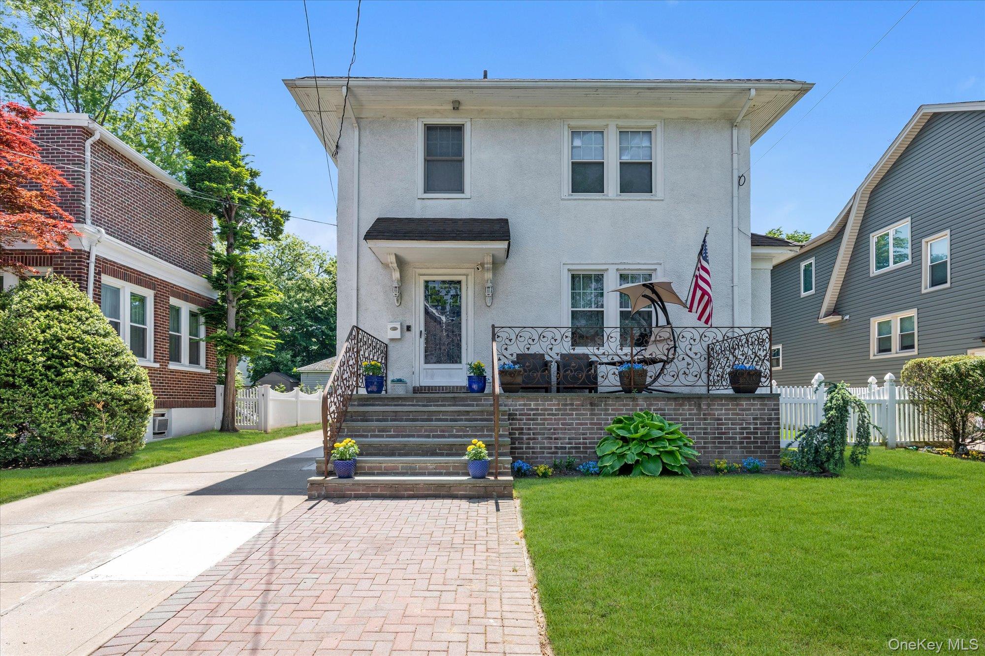 1051 Roselle Place – For Sale