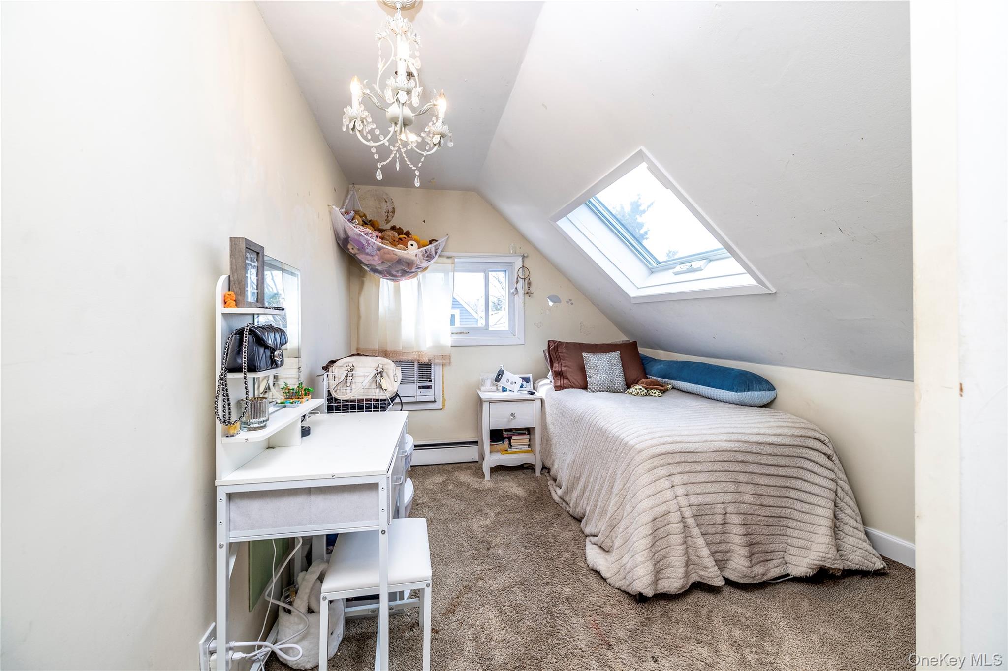 12 Link Lane – For Sale photo 10