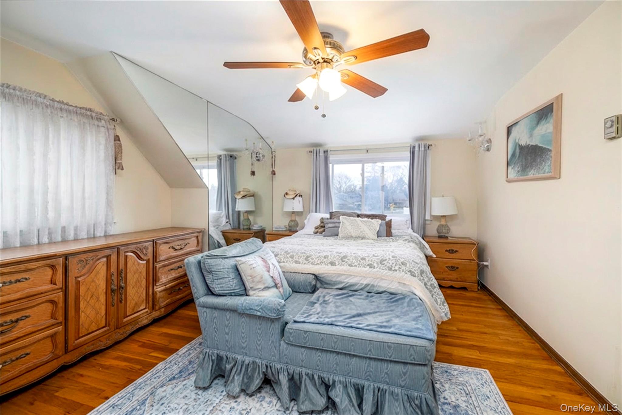 12 Link Lane – For Sale photo 9
