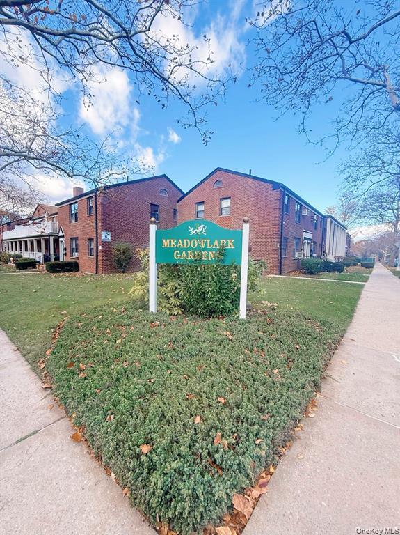 6712 196 Street, Unit 1 photo 11