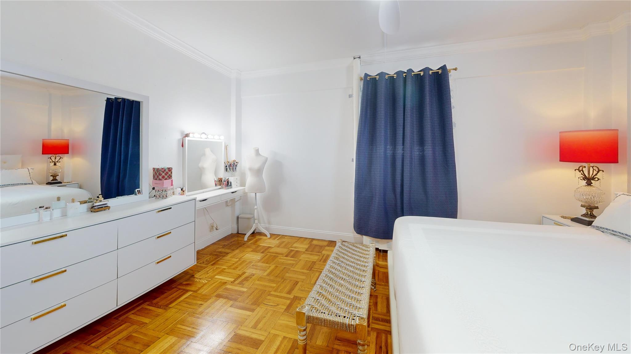 3 Fordham Hill Oval, Unit 8B photo 11