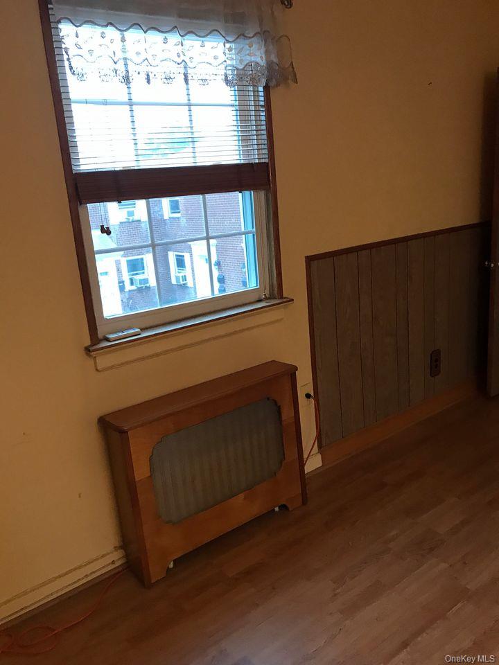261-29 Langston Ave, Unit b photo 6