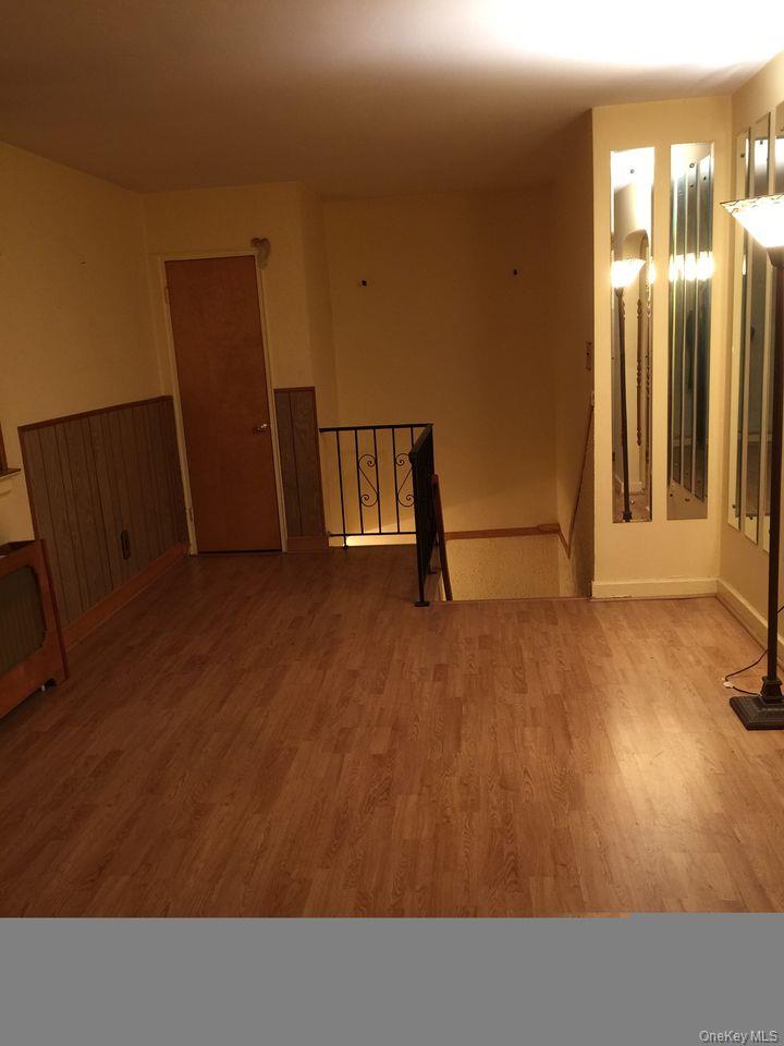 261-29 Langston Ave, Unit b photo 8