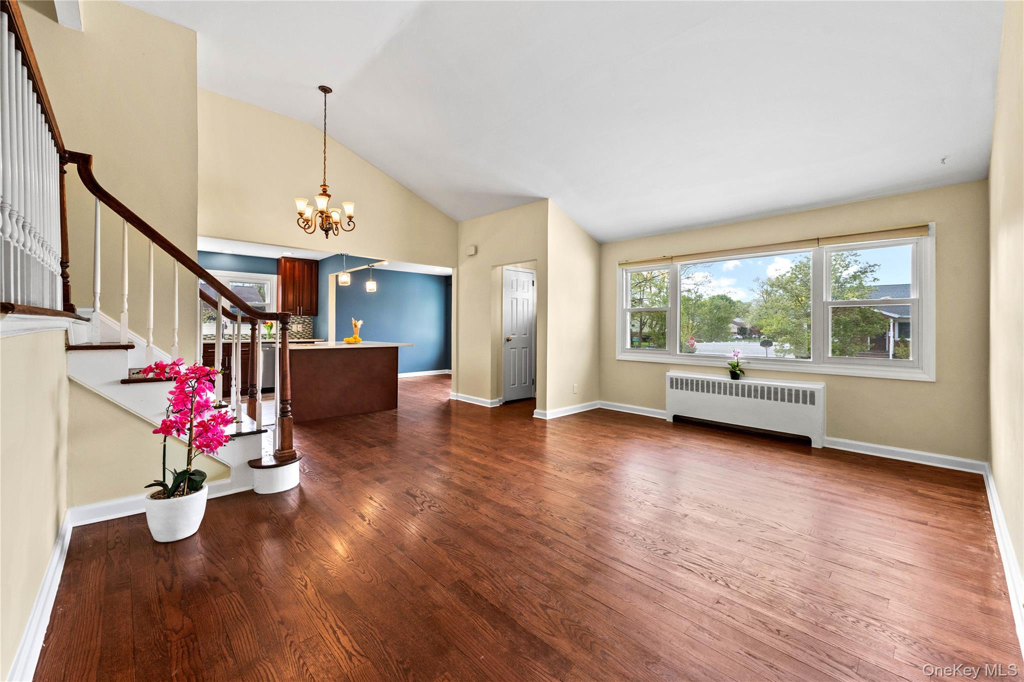 44 Bruce Lane – For Sale photo 4
