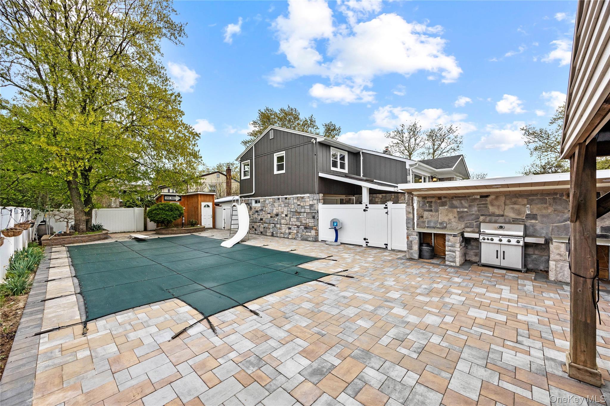 44 Bruce Lane – For Sale photo 33