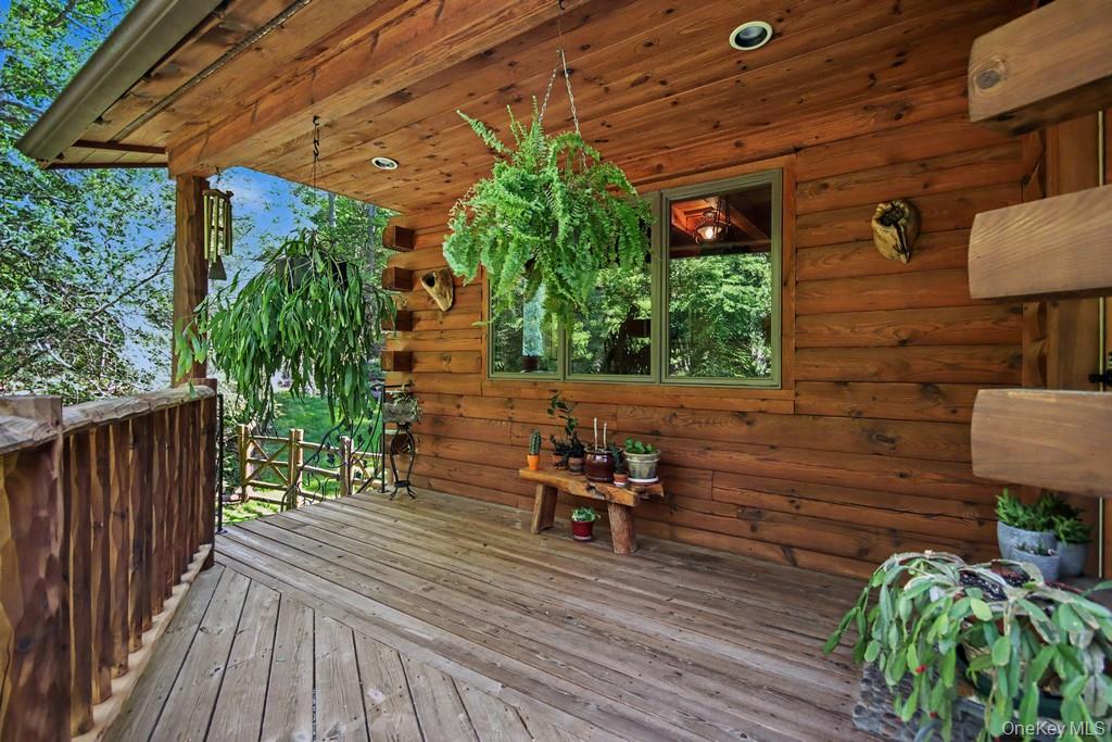 33 Cimarron Road – For Sale photo 3