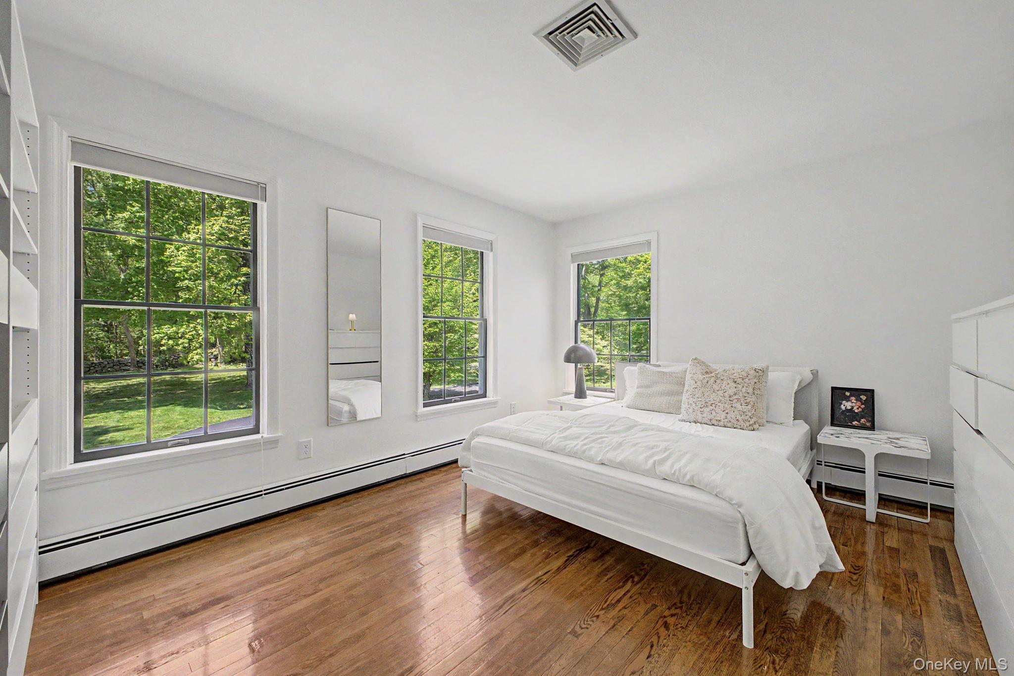 240 Eastwoods Road – For Sale photo 35