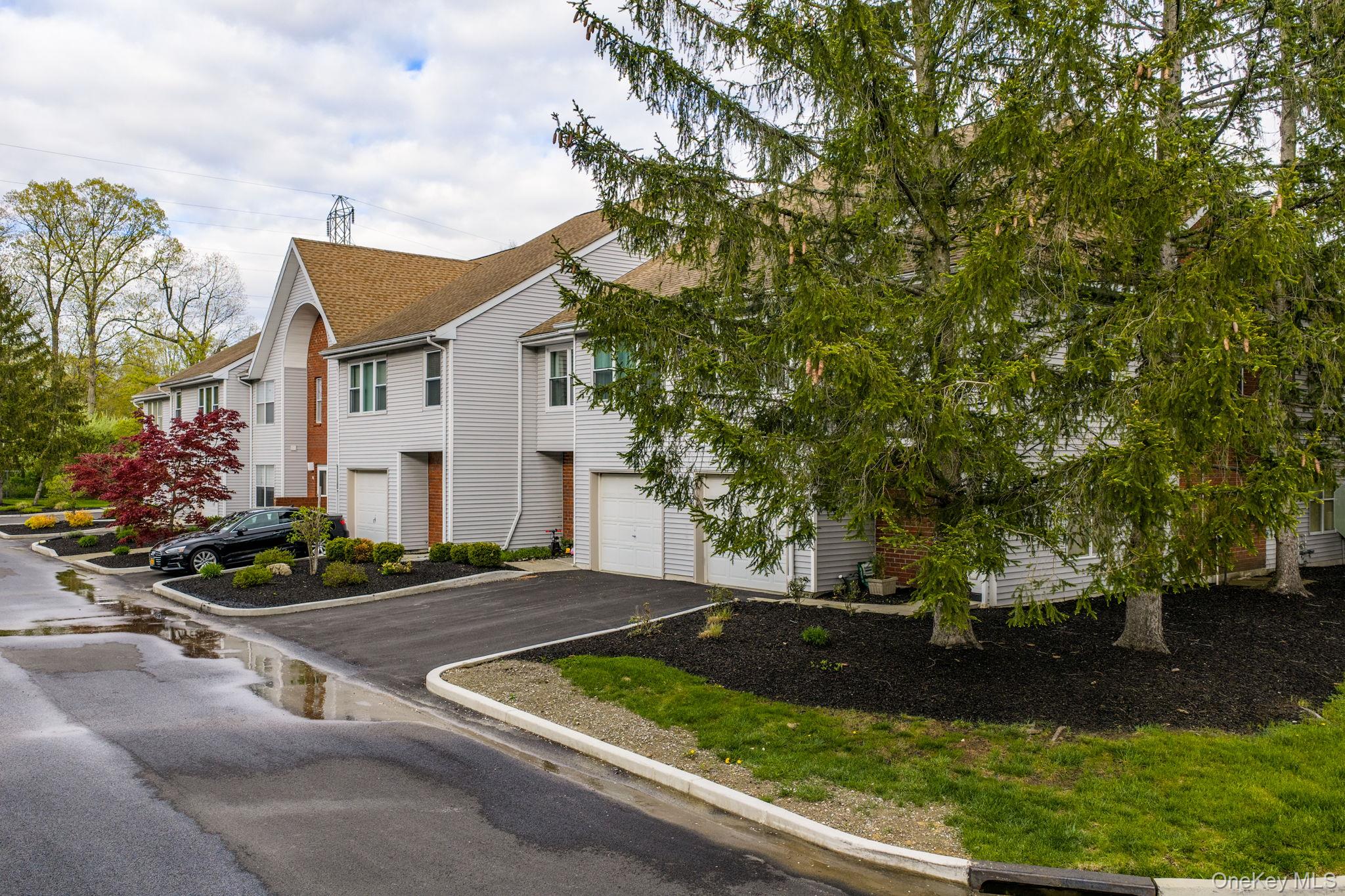 83 Deer Ct Drive – For Sale photo 2