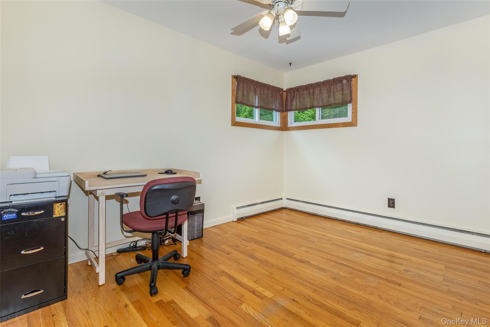 110 Cottontail Lane – For Sale photo 17