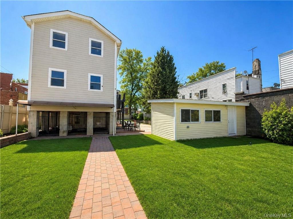 3173 Shore Parkway – For Sale photo 7