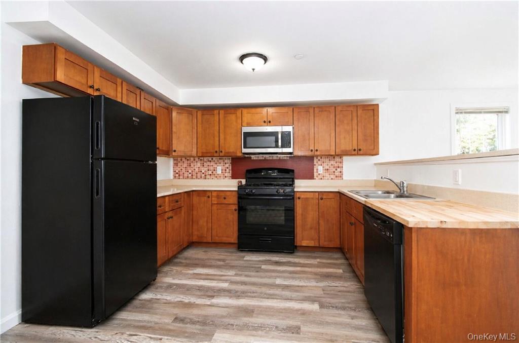 3173 Shore Parkway – For Sale photo 24