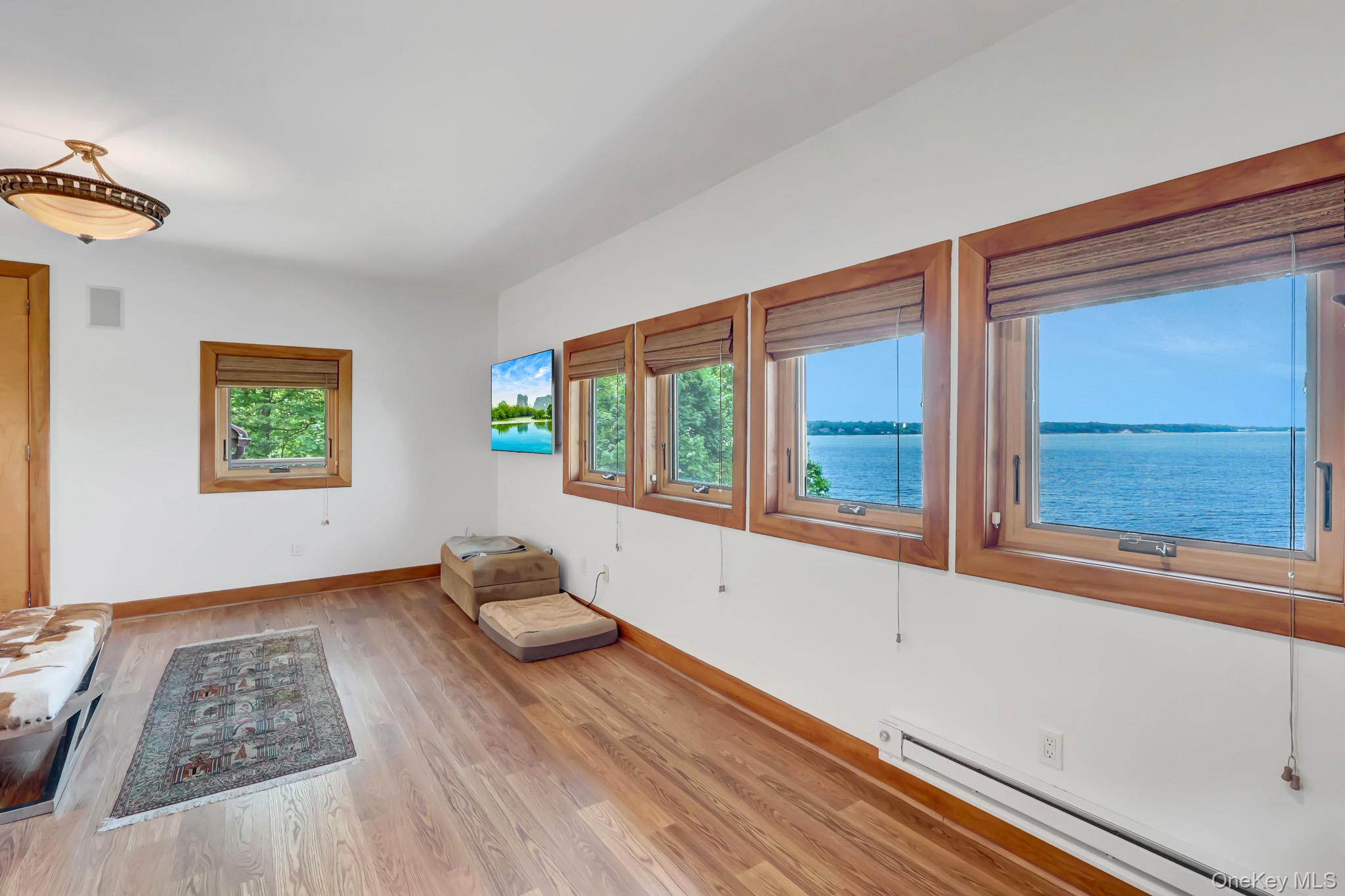 35 Sunview Drive – For Sale photo 22
