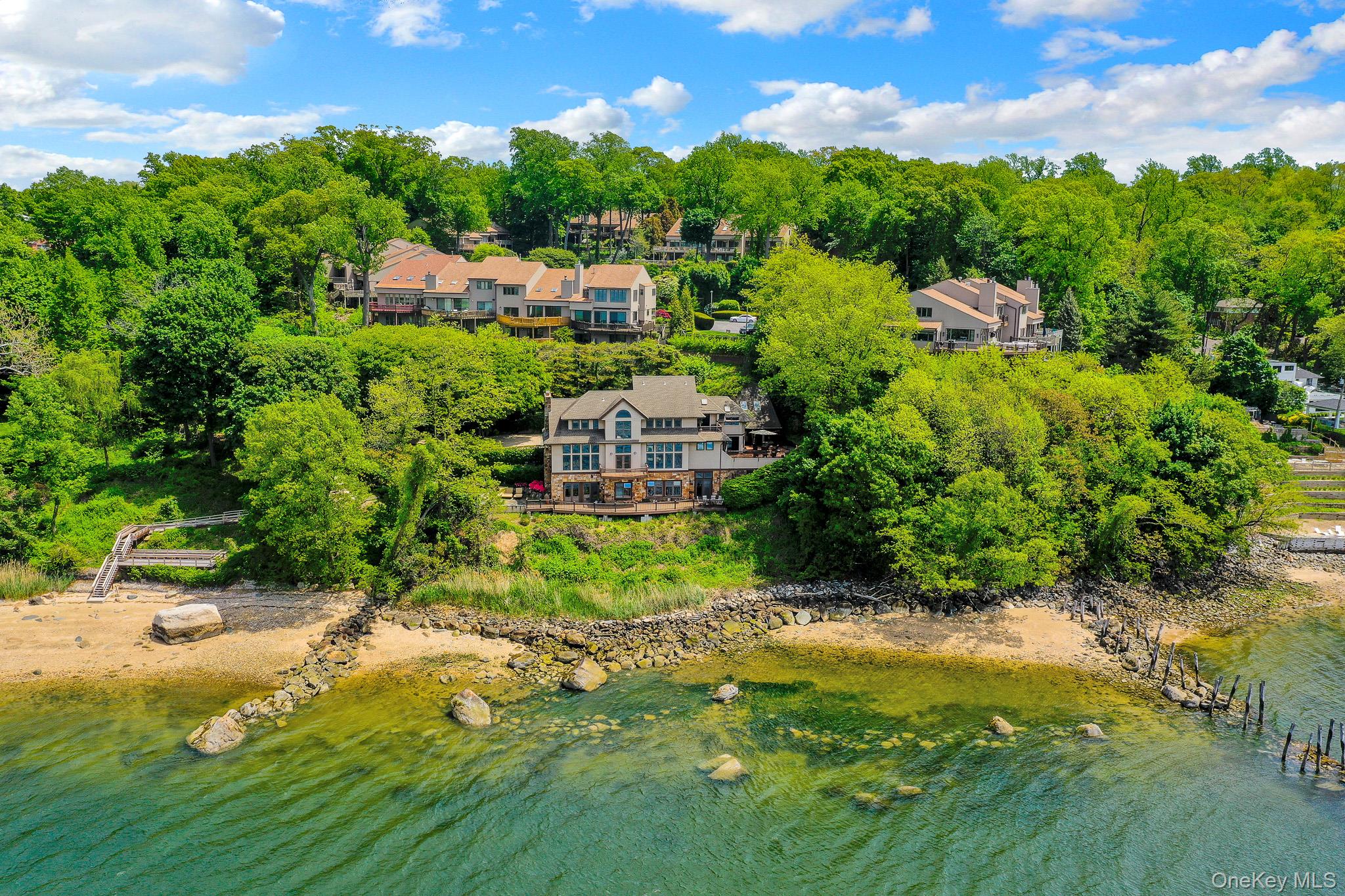 35 Sunview Drive – For Sale photo 33