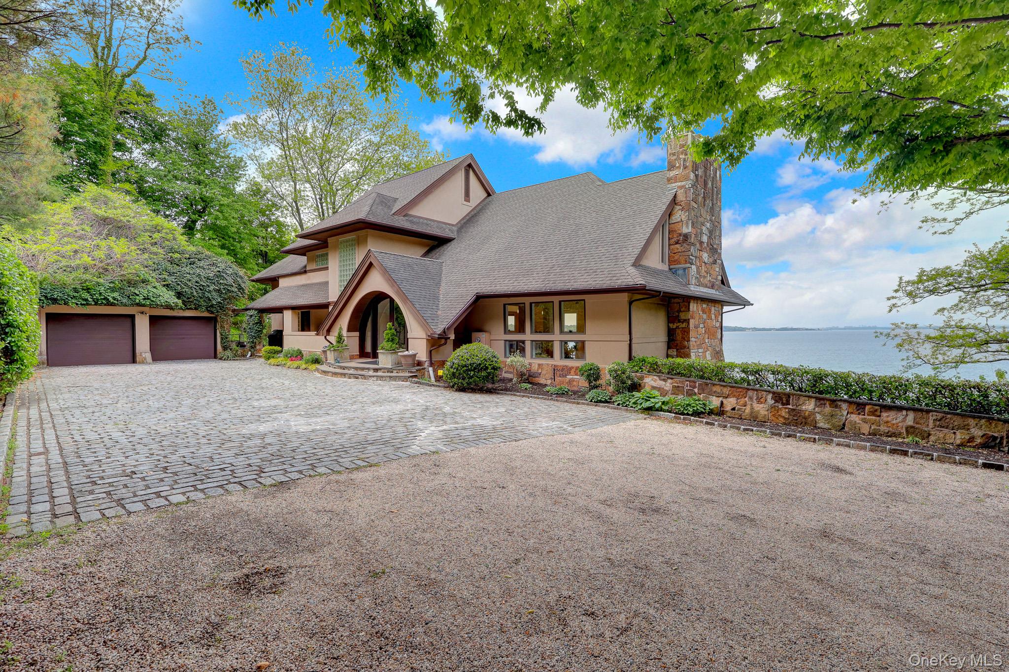 35 Sunview Drive – For Sale photo 8