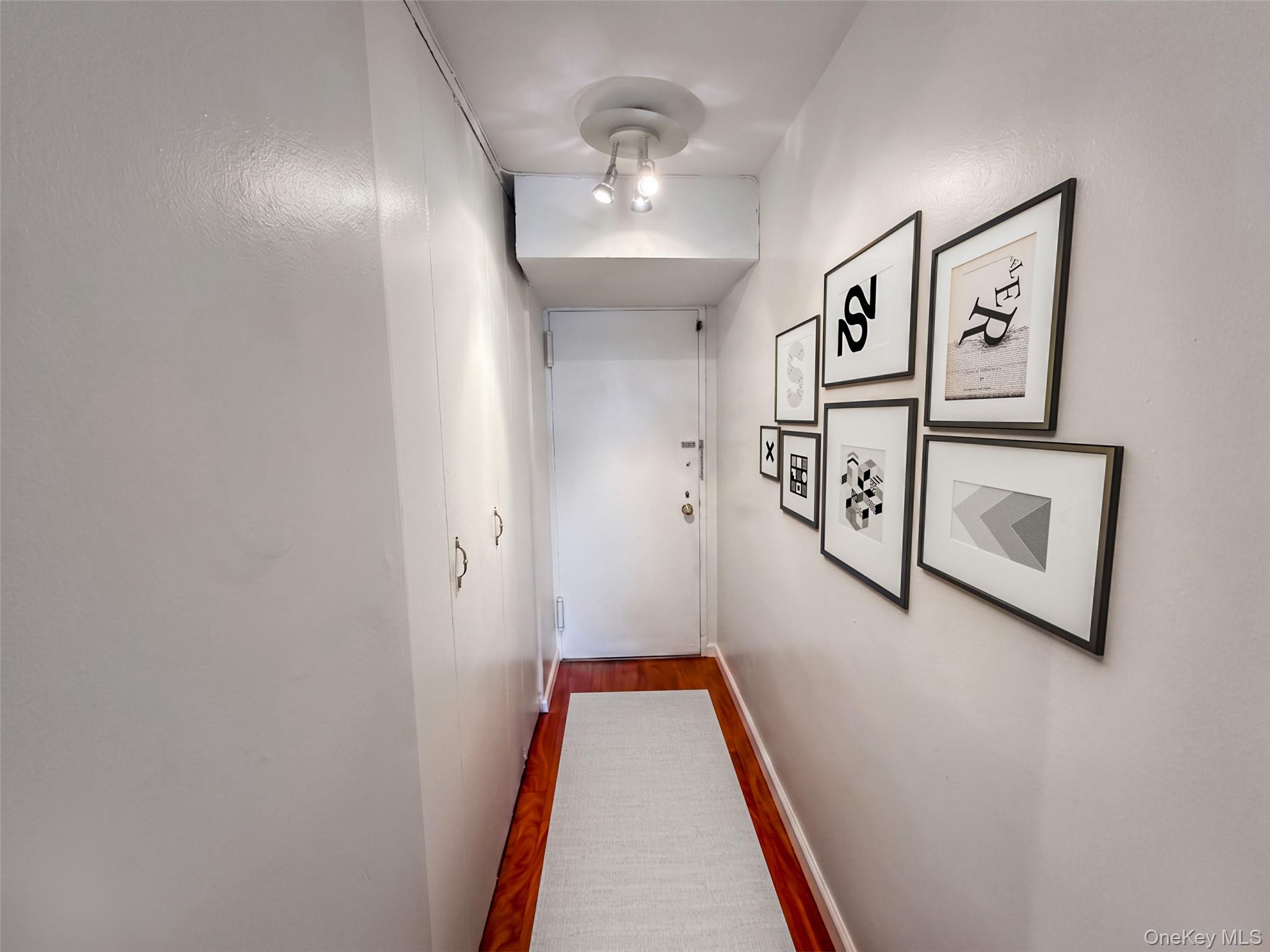 61-20 Grand Central Parkway, Unit C1100 photo 2
