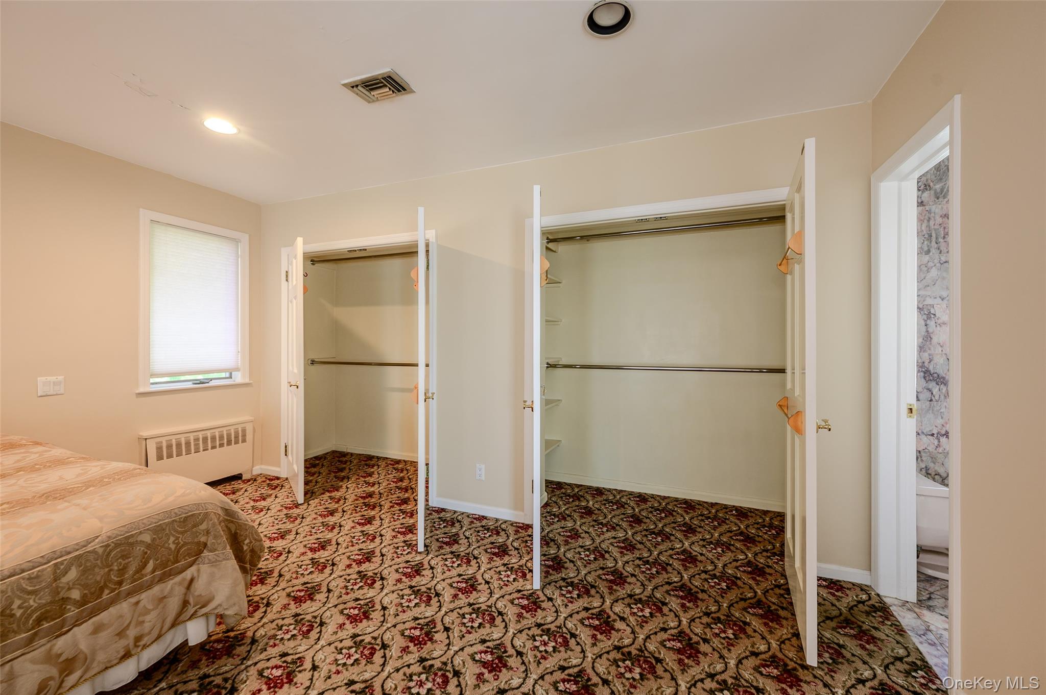 13802 Rockaway Beach Boulevard – For Sale photo 20
