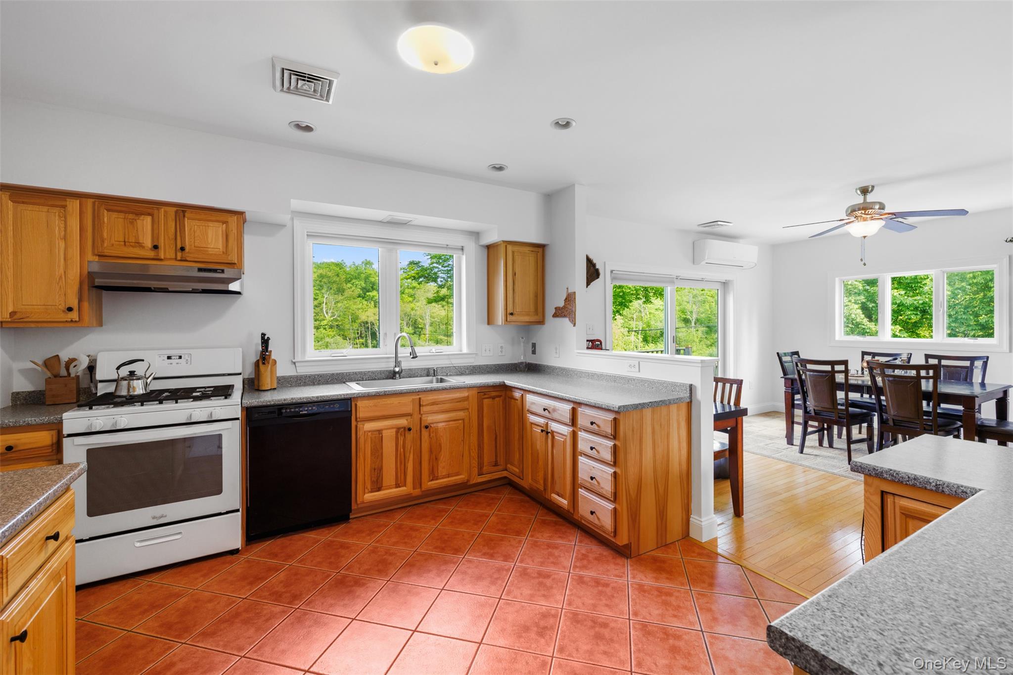 508 Woodstock Road – For Sale photo 13
