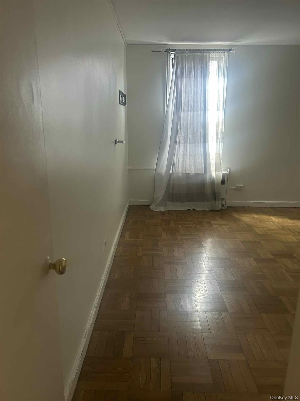 1425 Thieriot Avenue, Unit 1J photo 19