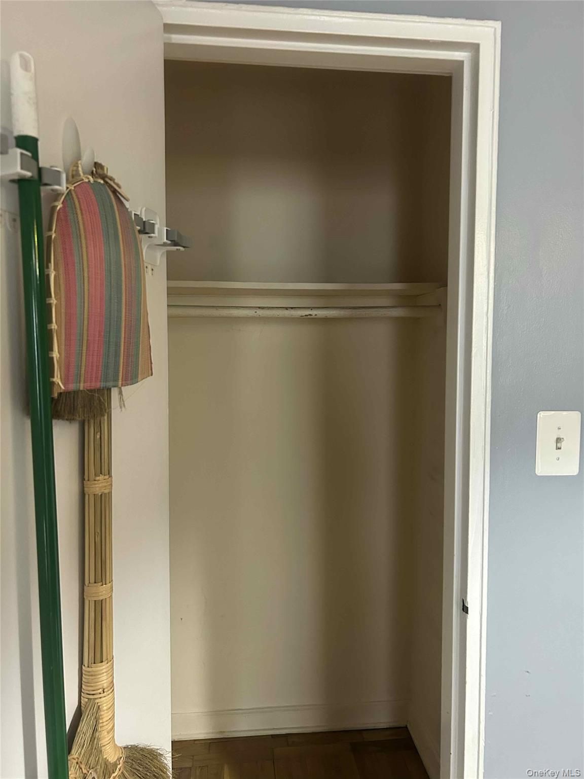 1425 Thieriot Avenue, Unit 1J photo 16