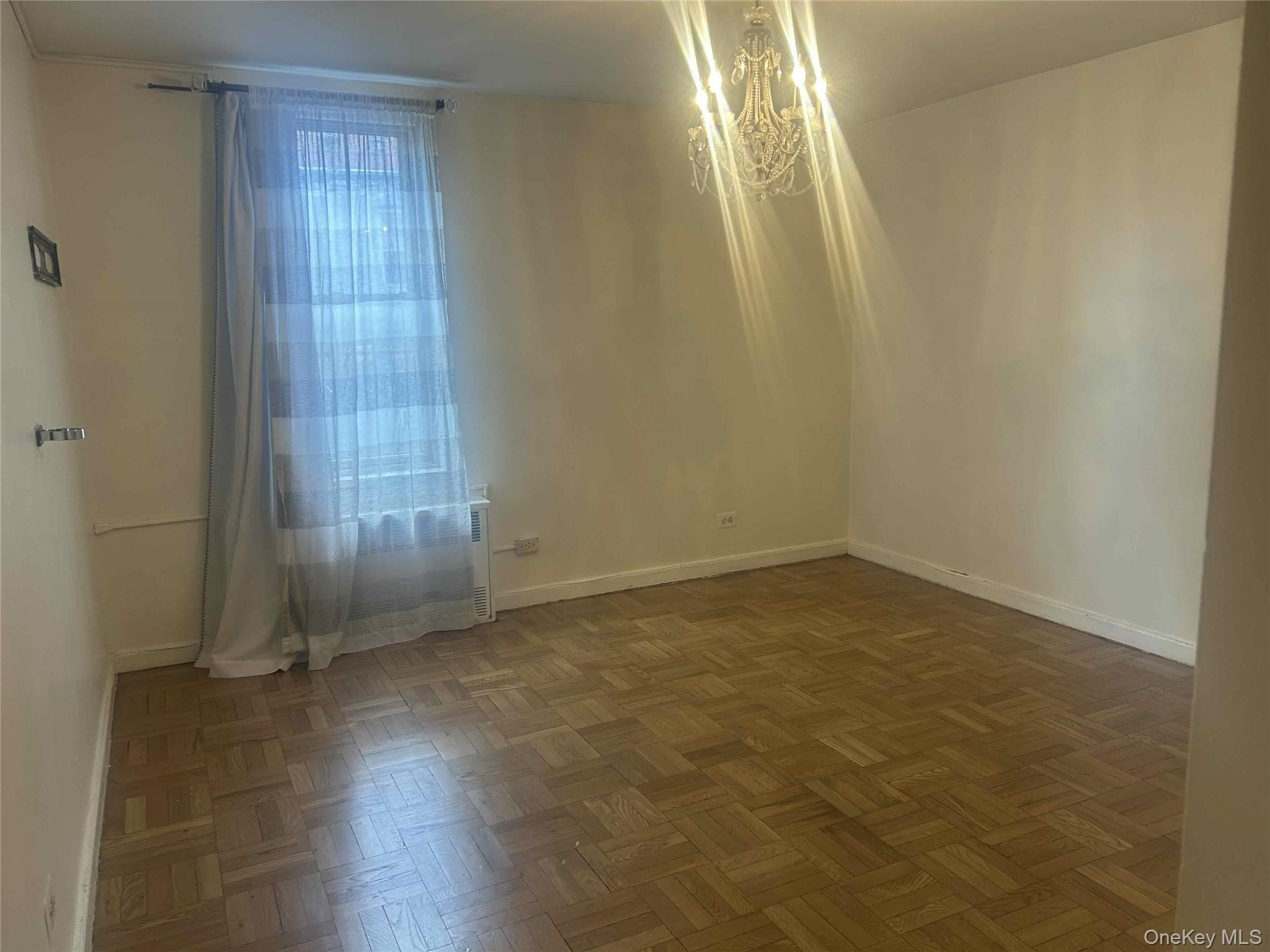 1425 Thieriot Avenue, Unit 1J photo 18
