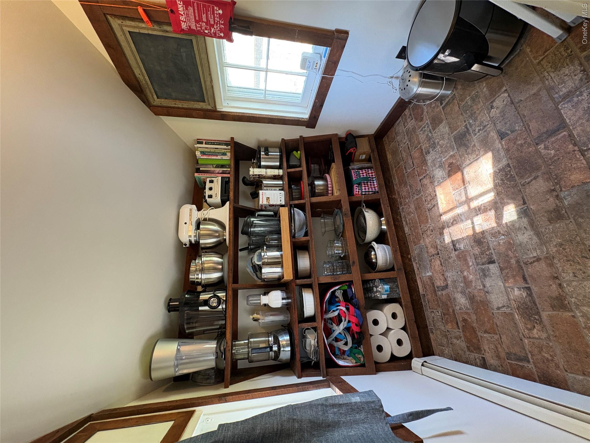 184 Twomey Avenue – For Rent photo 13