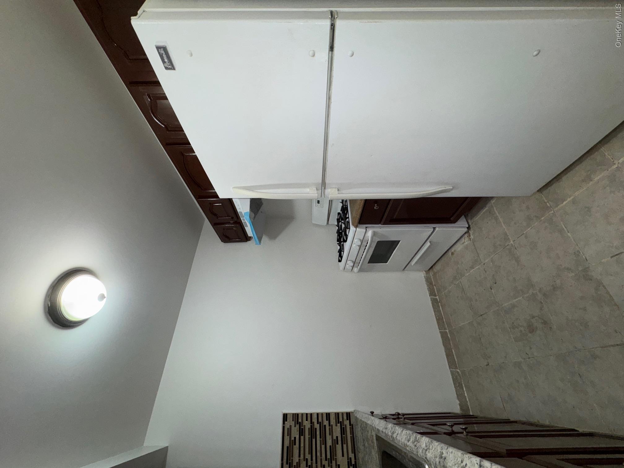 631 Coster Street – For Sale photo 8