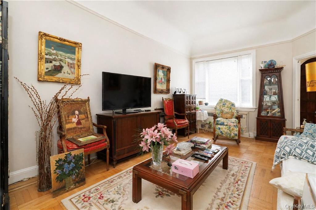 2544 Hubbard Street – For Sale photo 8
