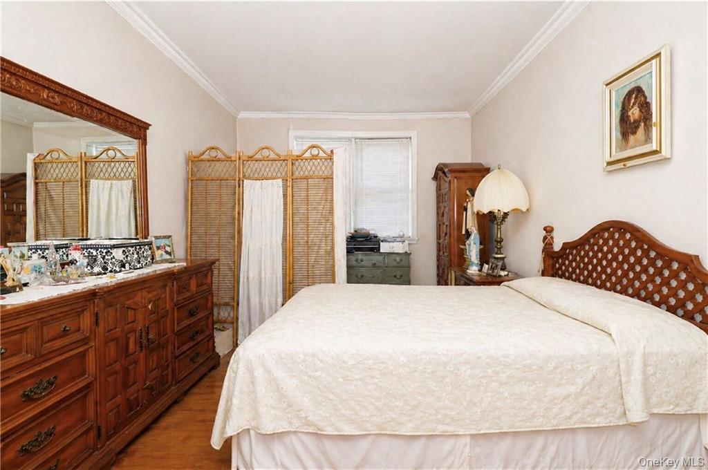 2544 Hubbard Street – For Sale photo 12