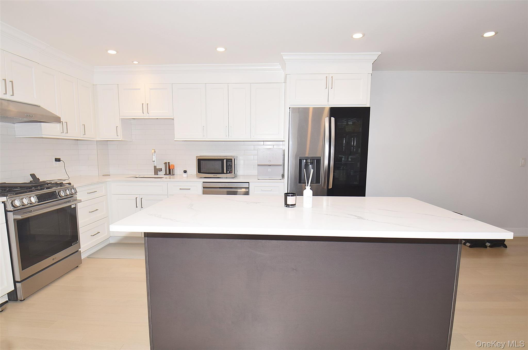 208-08 Robert Road, Unit 191M photo 16