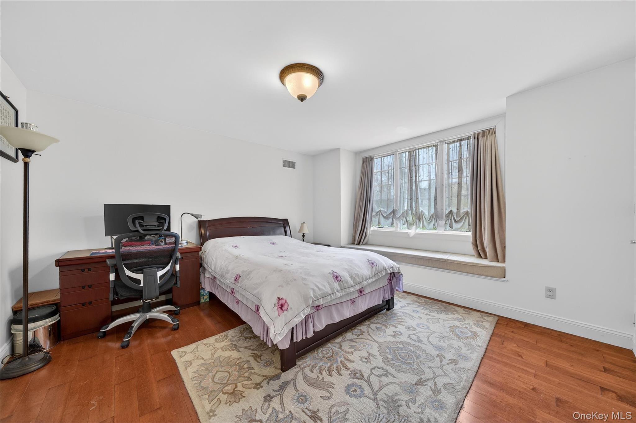 23 Greenwich Avenue – For Sale photo 31