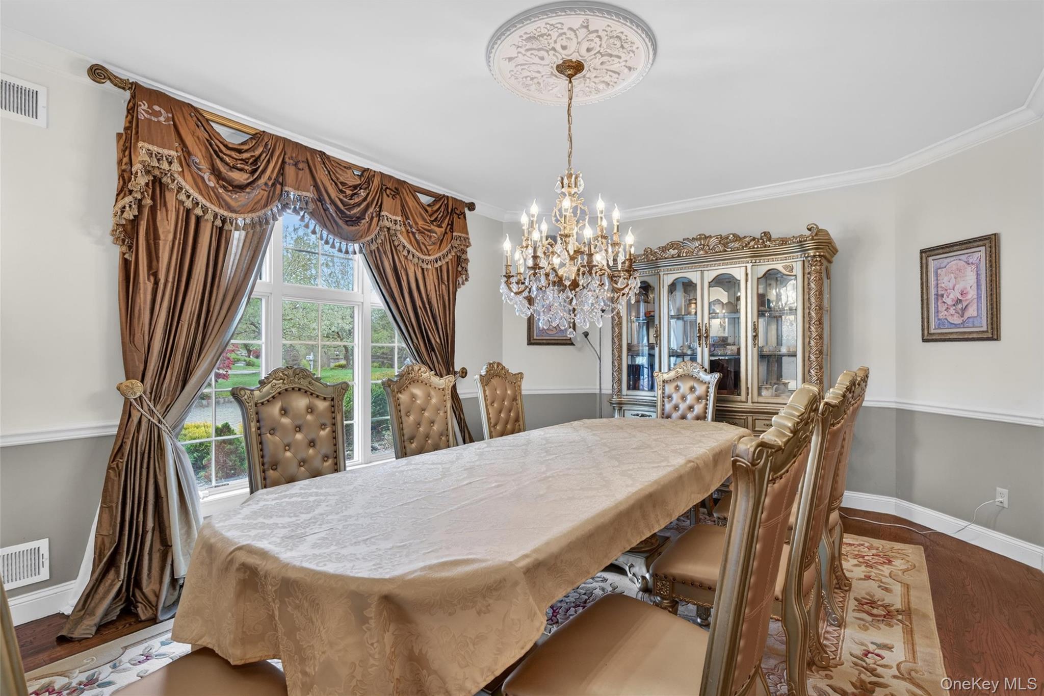 23 Greenwich Avenue – For Sale photo 14
